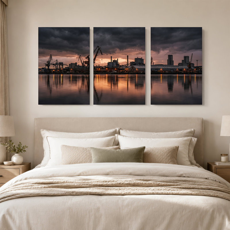 Port industriel au crépuscule avec grues et réflexion sur l'eau, ensemble de 3 toiles, 24"H x 16"W x 3pcs