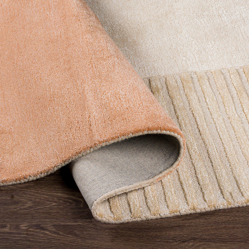 Handmade Geometric Wool and Viscose Rectangular Rug