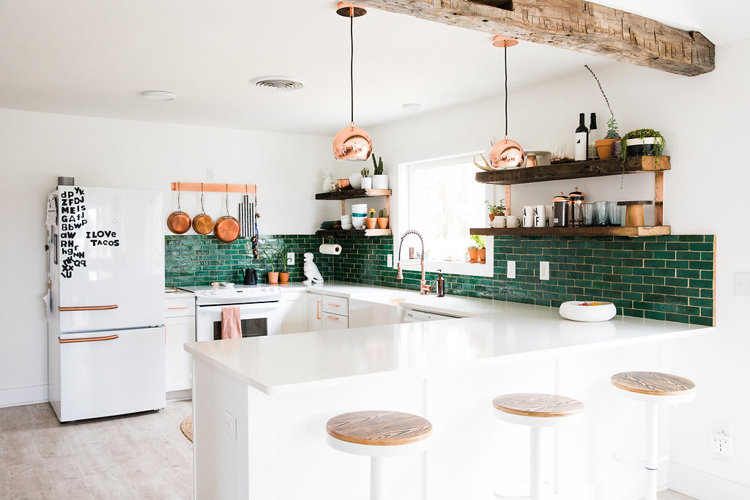 modern kitchen with vibrant emerald-green backsplash