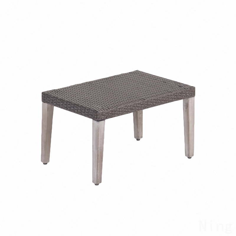 Repose-pieds en bois et osier