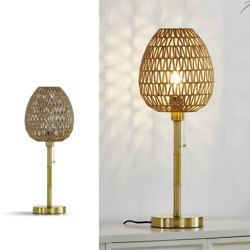Lampe de table en métal Kuta, Laiton brossé
