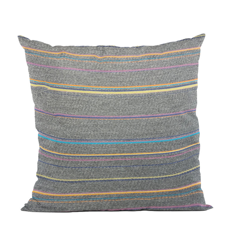 Housse et insert de coussin rectangulaire fait à la main Acai Crush, 18 po x 18 po, Coussin décoratif
