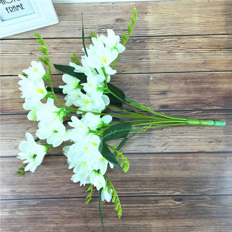 Arrangement de fleurs d'orchidées artificielles, Blanc