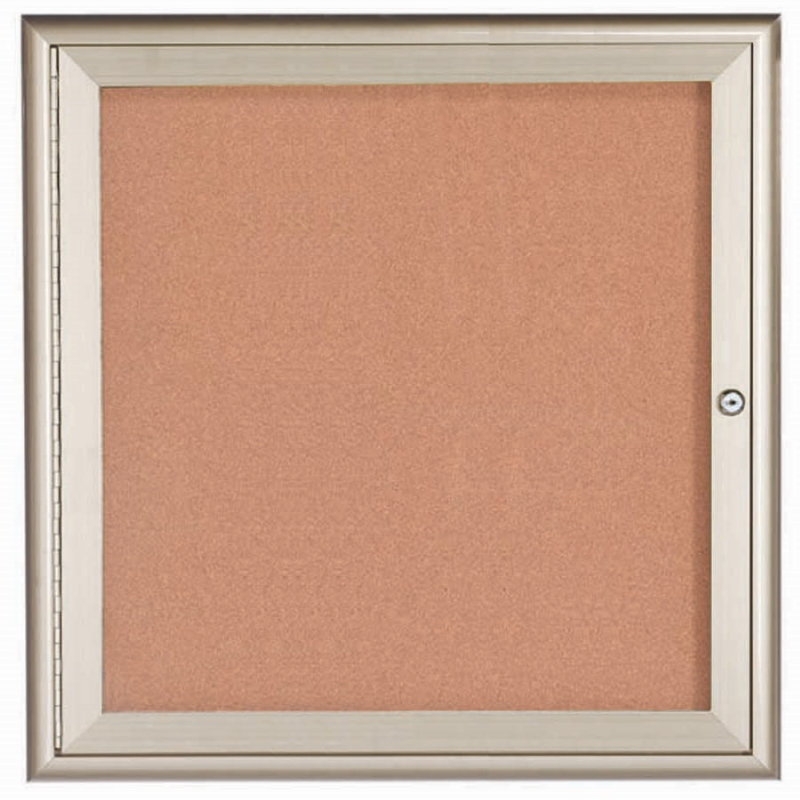 Tableau d'affichage fermé, Argent, Un, H 36 po x l 36 po