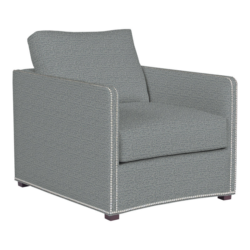 Chaise Wynne, Cobalt Tuck, Oui