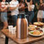 Cafetière isotherme en acier inoxydable de grande capacité de 67 oz / 2 litres, bouilloire à vide à double paroi pour café, thé et autres boissons, garder au chaud et au froid, cafetière isotherme maison