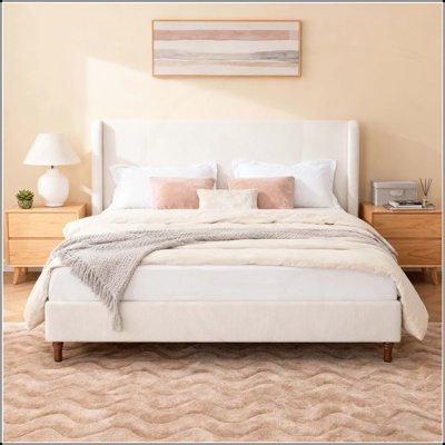 Grand lit tapissier avec tête de lit haute de 54 po Harper, simplicité élégante, aucun sommier requis, assemblage facile, très grand lit californien, chenille blanc crème
