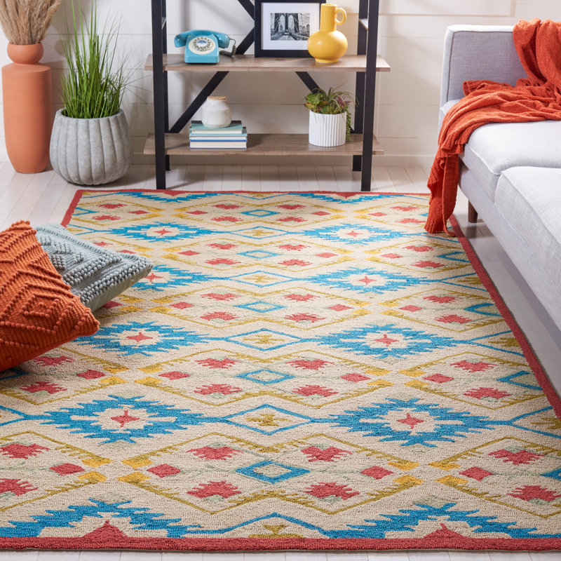 Adera Hand Hooked Performance Southwestern Rug, Rectangle 5' x 8'