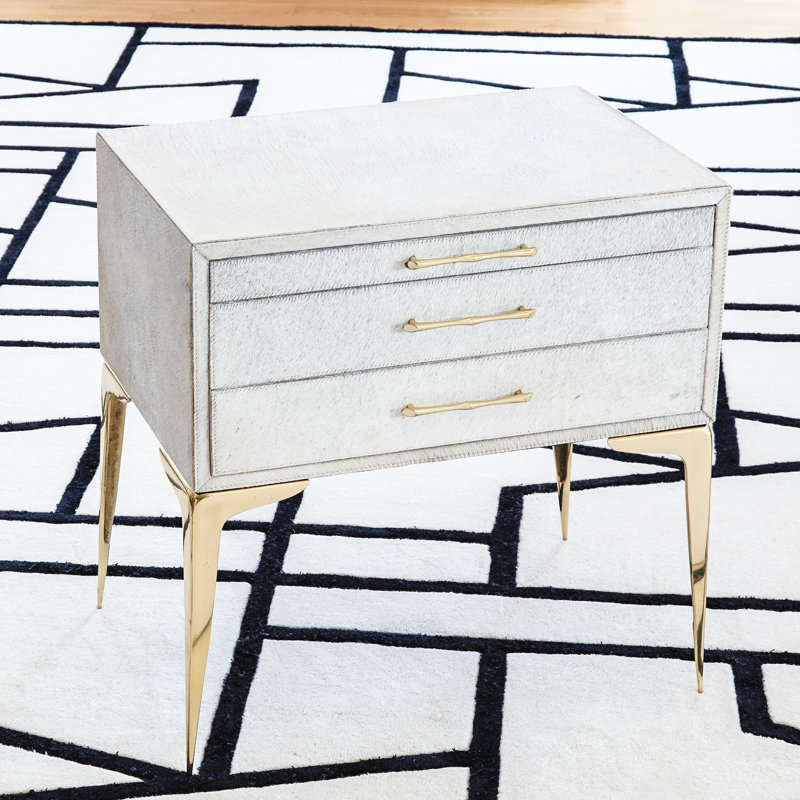 Stiletto Accent Chest, White