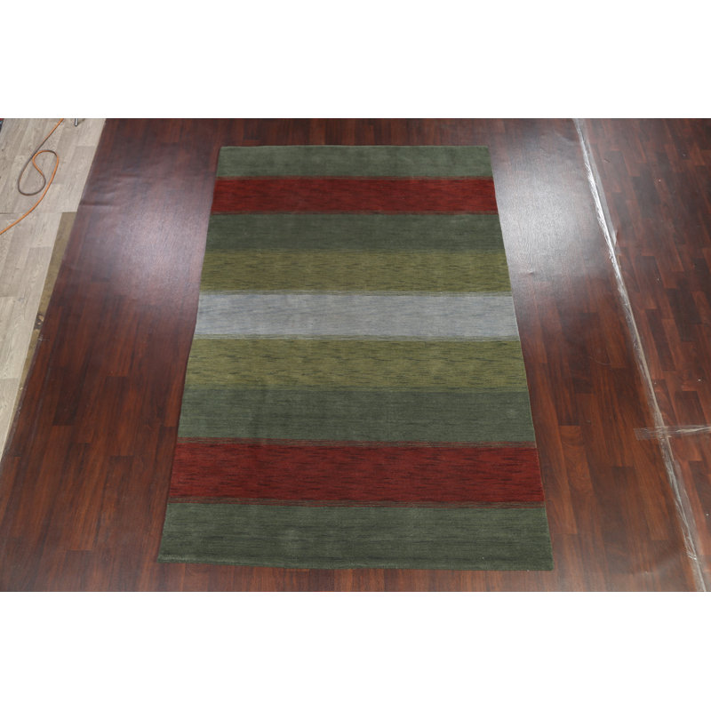 Tapis vert en laine noué à la main de conception unique 6 pi 6 po x 9 pi 9 po Magret