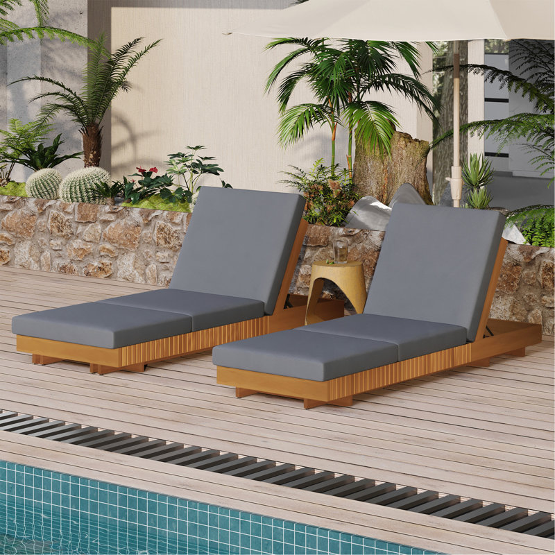 Ensemble de chaises longues en bois d'acacia massif avec coussin de détente (gris foncé et triple plis) - version crème assortie disponible