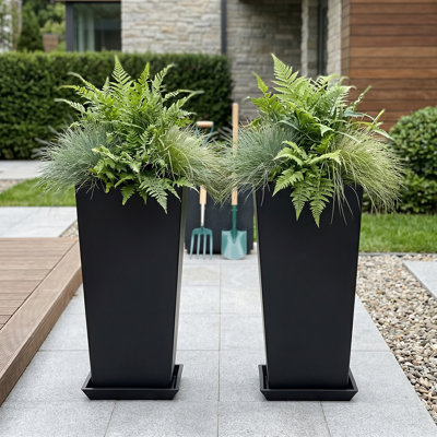 Modern Decorative Garden Pots for Indoor & Outdoor Use