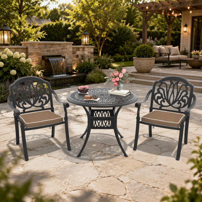 Ensemble de 3 meubles de patio en aluminium coulé avec coussins bruns
