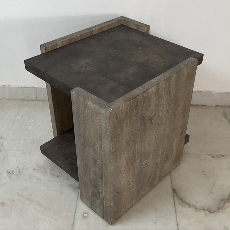 Remia End Table