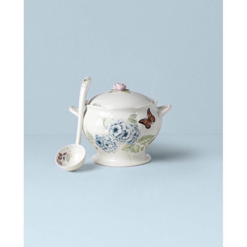 4.7 qt. Tureen 2 Piece Set