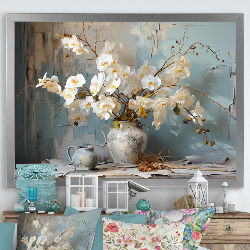 «White Orchids Farmhouse Still Life» sur toile, H 12 po x l 20 po x P 1 po, Cadre simple argenté