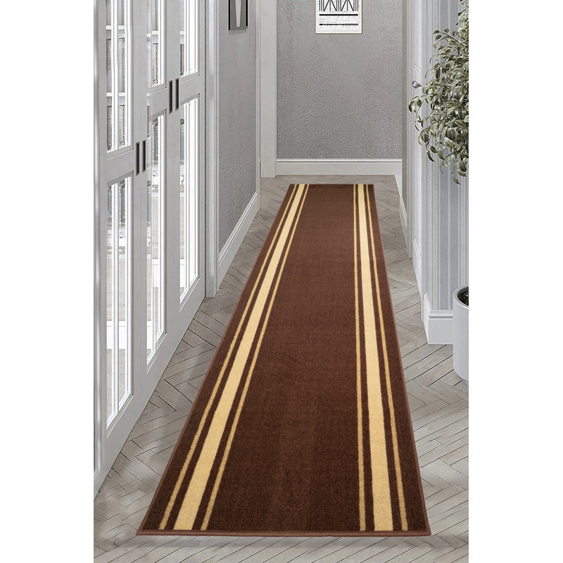 Tapis antidérapant brun uni à poils courts, Tapis de couloir 2 pi 2 po x 11 pi