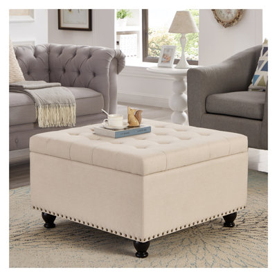 Grande table basse avec repose-pieds carré en lin beige 30 pouces avec pieds en bois - Table basse rembourrée capitonnée avec garniture cloutée pour le salon, capacité de poids de 300 lb