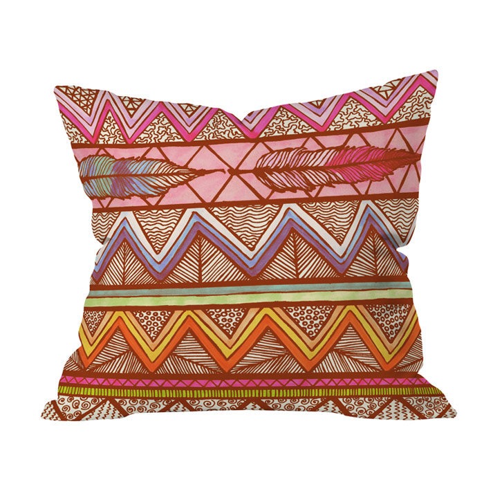 Coussin extérieur à deux plumes lisa argyropoulos