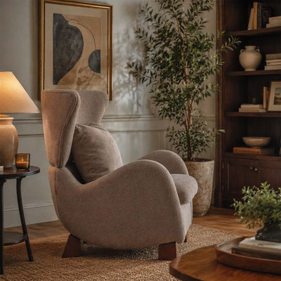 Chaise d'appoint moderne avec espace pour animaux / rangement