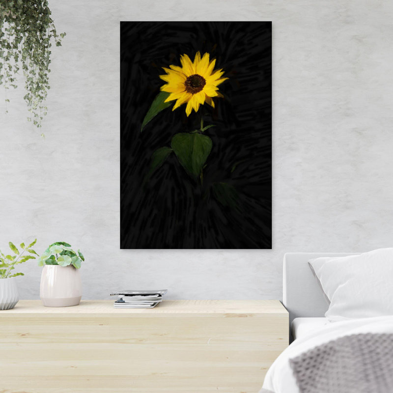 Un tournesol sur fond noir - 1 pièce, impression sur toile tendue, H 14 po x l 11 po x P 2 po