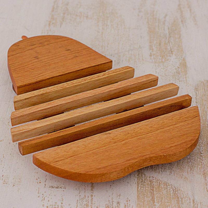 Dessous de plat en bois de cèdre poire fraîche