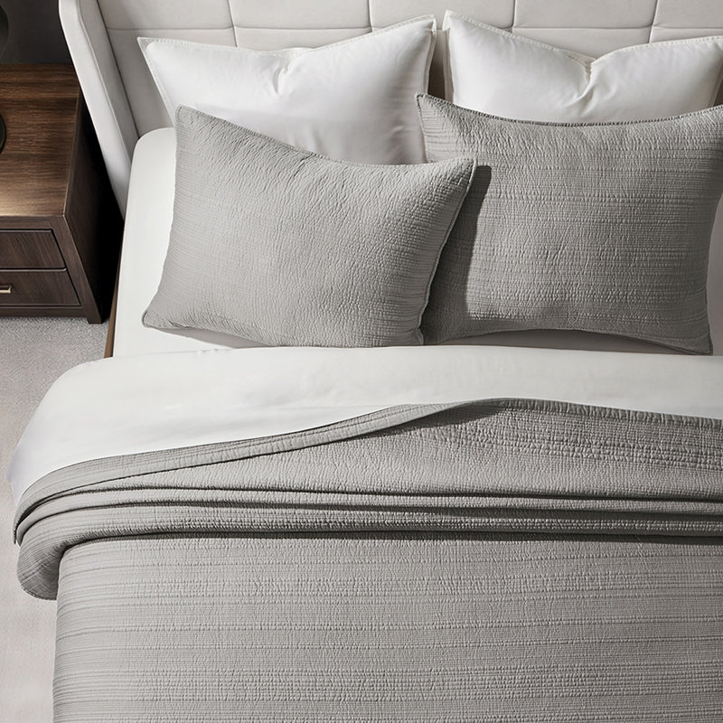 EVERGRACE Channel Stitch 100% Cotton Quilt Set, Pre-Washed Cotton Sateen Coverlet Bedspread, 3-Piece Soft & Breathable Bedding Set With 2 Shams For All Seasons