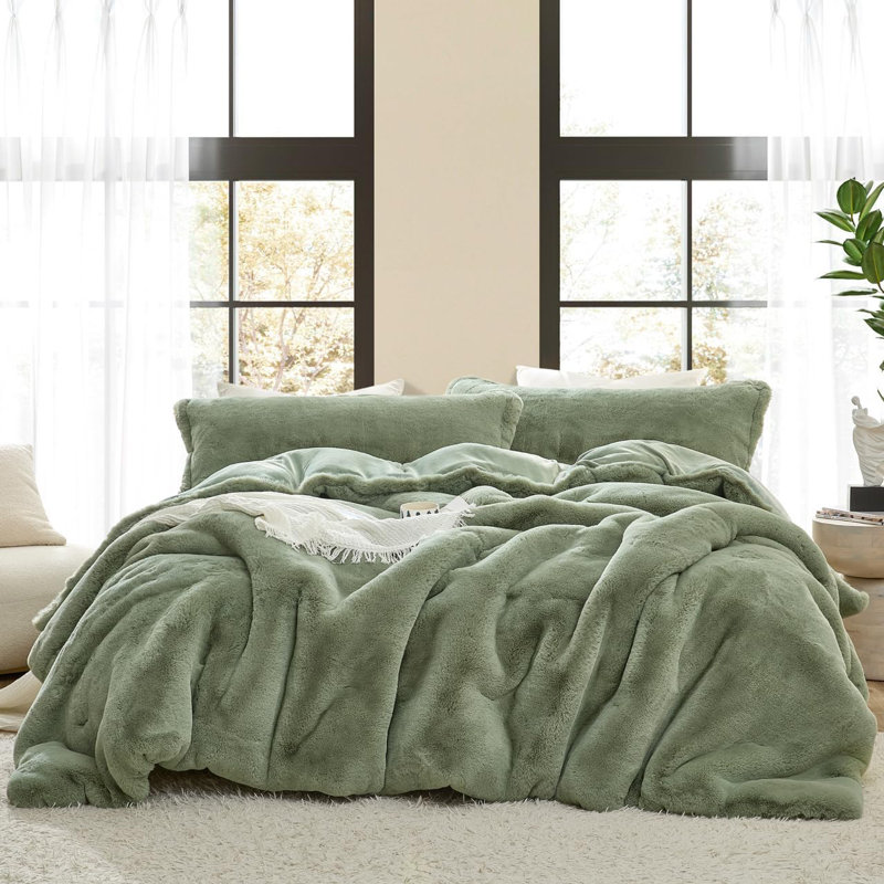 1,100 Bunnies - Coma Inducer Oversized Comforter Set - Plush Reverse - Calming Sage, Alaskan King Comforter + 4  King Shams