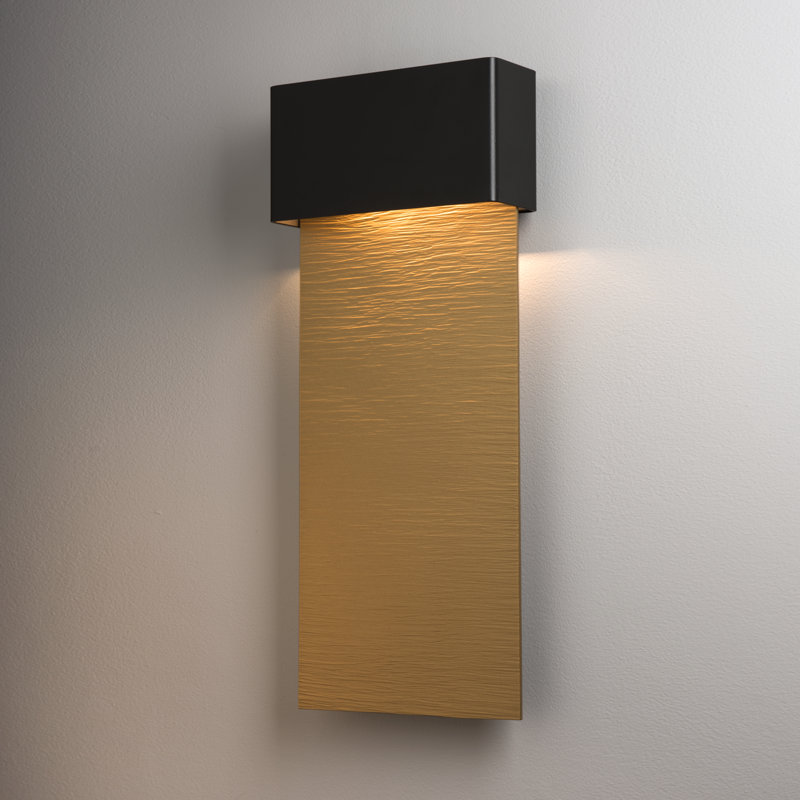 Stratum Integrated LED Outdoor Flush Mount, Coastal Black, Coastal Oil Rubbed Bronze, 21.8" H x 9.5" W x 3.7" D
