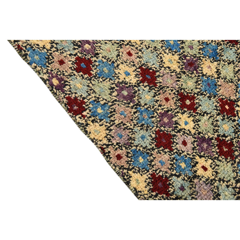 Tapis noir et blanc Oliveri