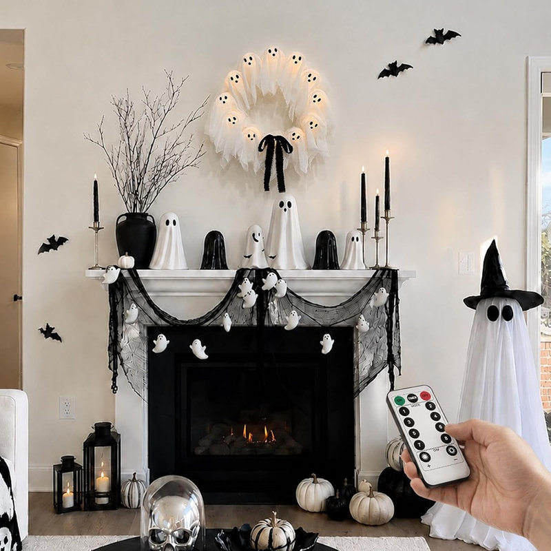 Couronne d'Halloween fantôme avec lumières, jolie décoration fantôme effrayante avec 8 modes d'éclairage, minuterie et télécommande, couronne festive pour porte d'entrée, porche, fenêtre, mur et décoration intérieure