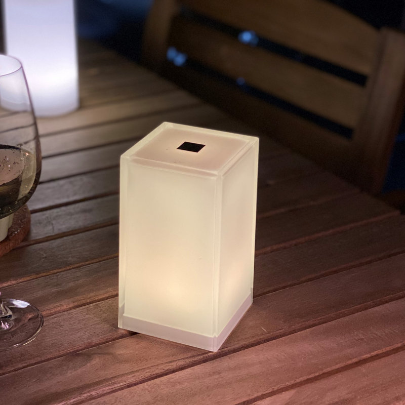 Hokare LED Outdoor Table Lamp