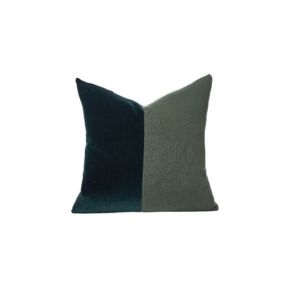 https://assets.wfcdn.com/im/52116027/resize-h416-w416%5Ecompr-r85/1425/142504293/Saint+Organic+Velvet+Square+Pillow+Cover.jpg