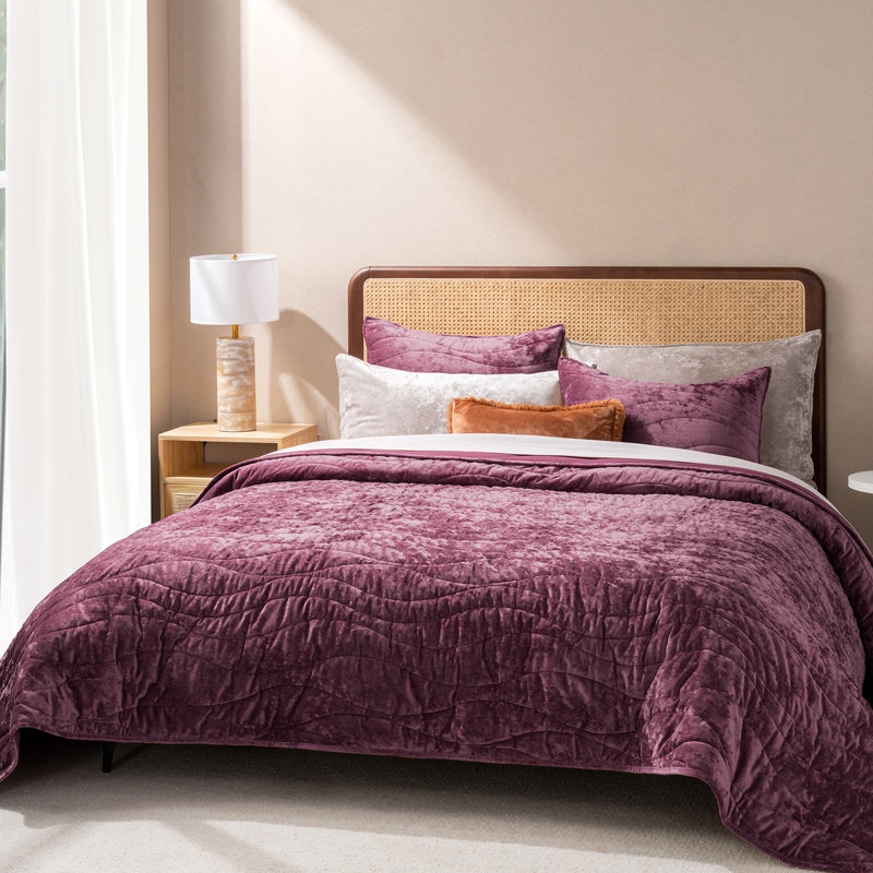 EVERGRACE Wave Crushed Velvet Duvet Cover & Comforter Set - Queen/King Size Oversized Bedding Set with 2 Shams, Mauve Purple