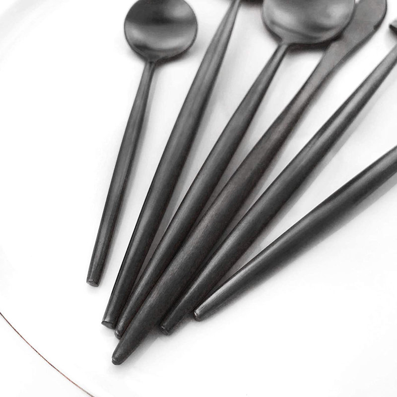 Ensemble de couverts 36 pièces Cheryla, service pour 6, Noir