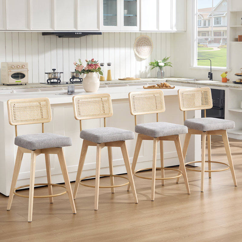 Tabourets de bar pivotants Anandi 66,5 cm (26,2 po) de style moderne du milieu du siècle, avec dossier en rotin et structure en bois massif