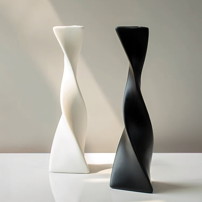 Carlus Handmade Ceramic Table Vase, White