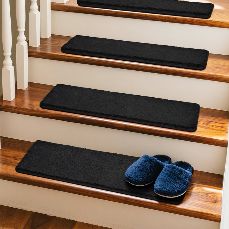 Housse pour tapis d'escalier moelleux 8 po x 30 po 12 pièces, Noir
