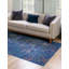 Tapis champêtre et floral de couleur bleu nuit-71271540
