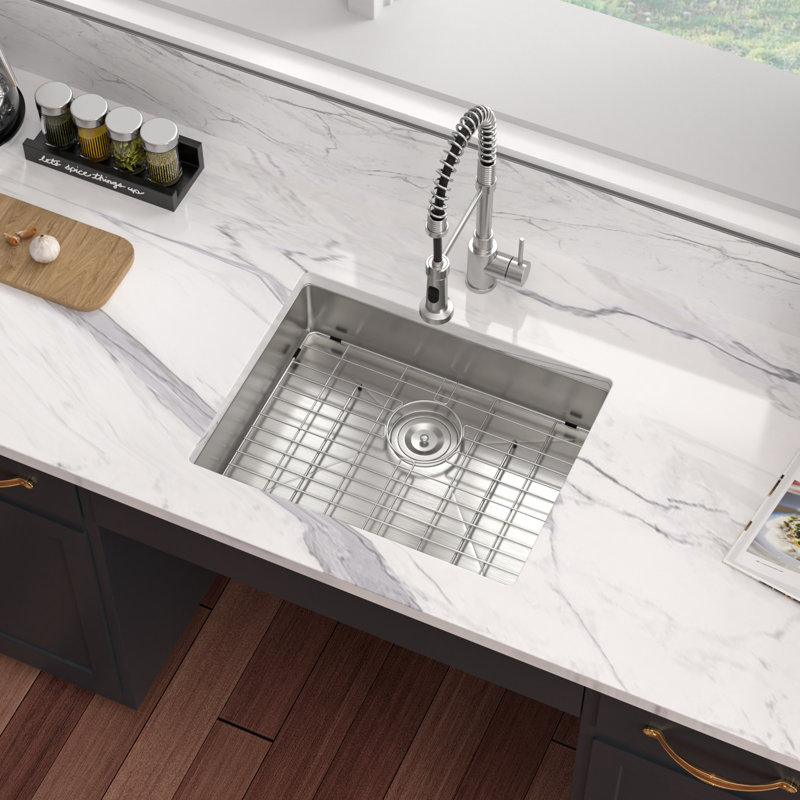 Évier de cuisine encastrable 23 po à cuve simple en acier inoxydable de calibre 16 avec grille d'évier et ensemble de drain ADA