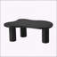 Table basse de 44 po x 25,9 po à assemblage facile avec plateau de 1,5 po d'épaisseur, table de bout irrégulière de style crème avec 3 pieds robustes, table centrale élégante avec bord rond pour le salon-566848990
