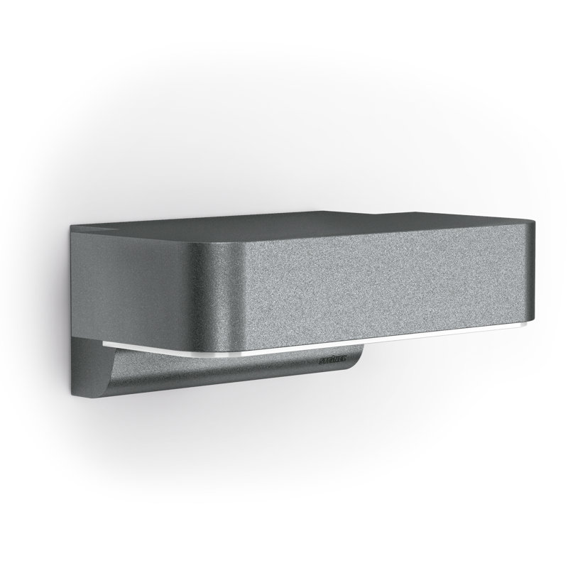 L 800 Silver Integrated LED Outdoor Sconce with Dusk to Dawn, 8.8cm H x 23cm W x 14.6cm D, 7.5W