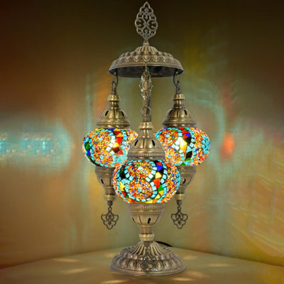 Lampe de table en mosaïque turque fabriquée à la main avec 3 globes en verre coloré Tiffany, lumière de bureau marocaine rétro pour le hall d'entrée ou le décor du salon, avec prise US et douille E12