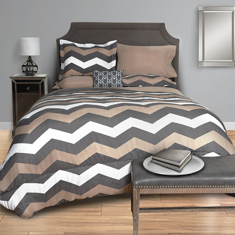 Chevron Rustic Chevron / Zig Zag Comforter Set, Twin XL, Taupe/Gray/White