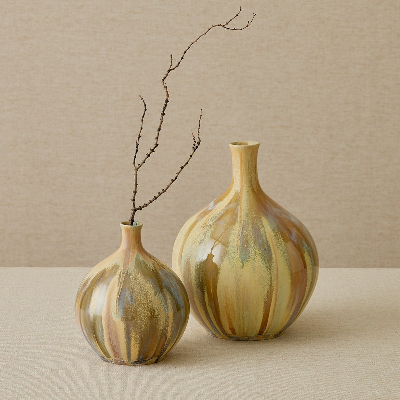 Magma Bottle-Reactive Tan-Sm, 11" H x 8" W x 8" D