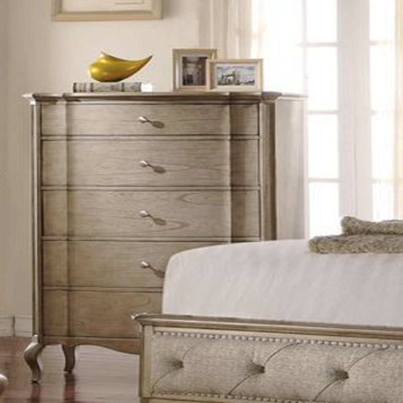 Commode antique à finition taupe