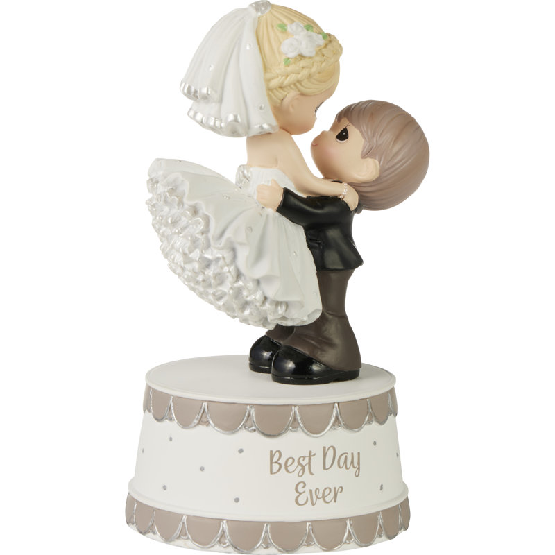 Precious Moments Best Day Ever Groom Lifting Bride Wedding Musical Figurine 6 Inch