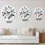 Bouquet de citronnelle et de mandarine sur fond bleu foncé - Horloge murale traditionnelle-1481149902