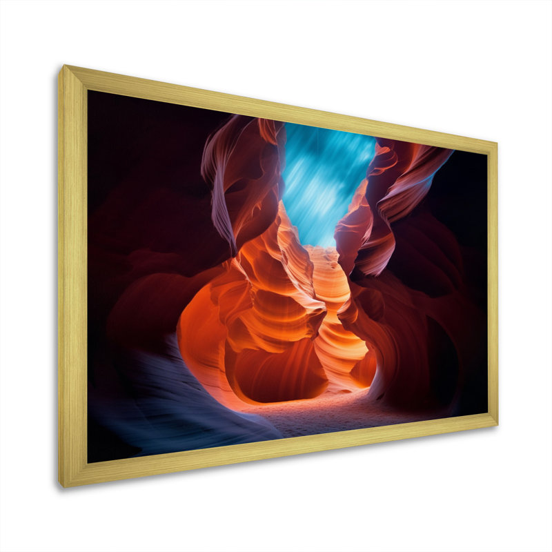 «Upper Antelope Canyon III», reproduction sur toile, H 16 po x l 32 po x P 1 po, Cadre doré à une seule photo
