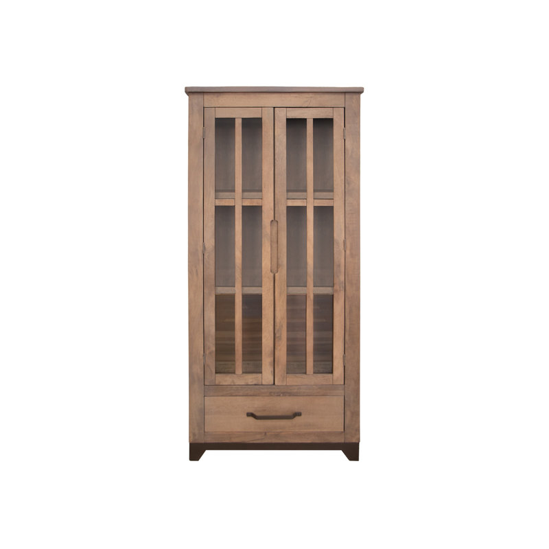 Leissa Armoire